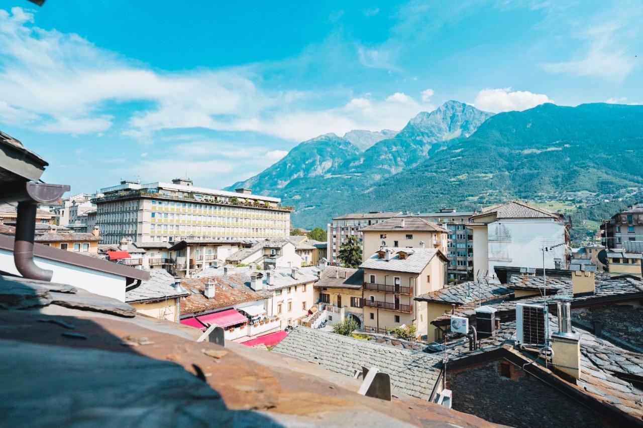 Appartamento casa dolce casa Aosta Esterno foto